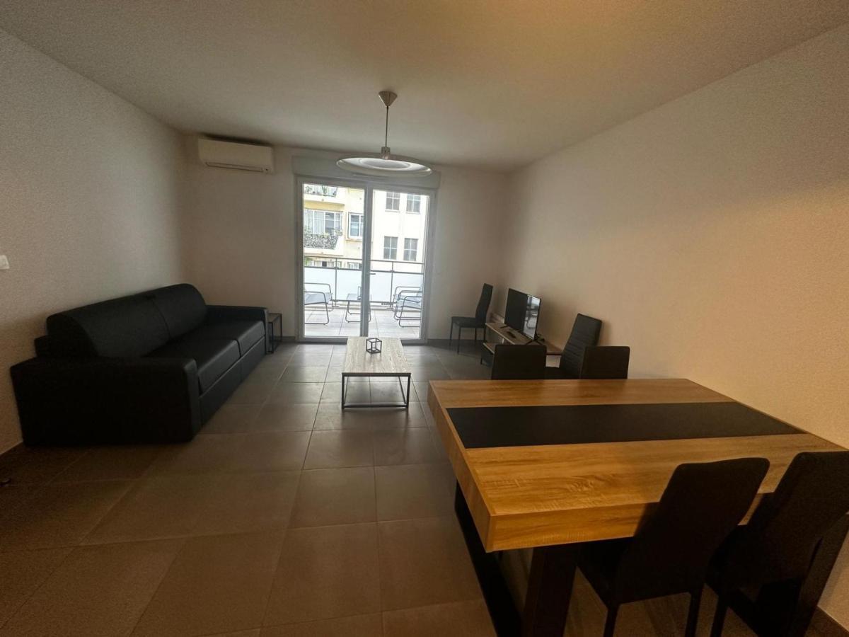 Superbe Appartement Terrasse 2P A 5 Min A Pied Du Vieux Nice, Du Port Et Du Tram Zewnętrze zdjęcie